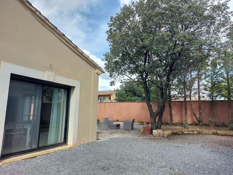 AureilleLocation Independante Au Coeur Des Alpilles Pour 2 Personnes Avec Jacuzzi别墅 外观 照片
